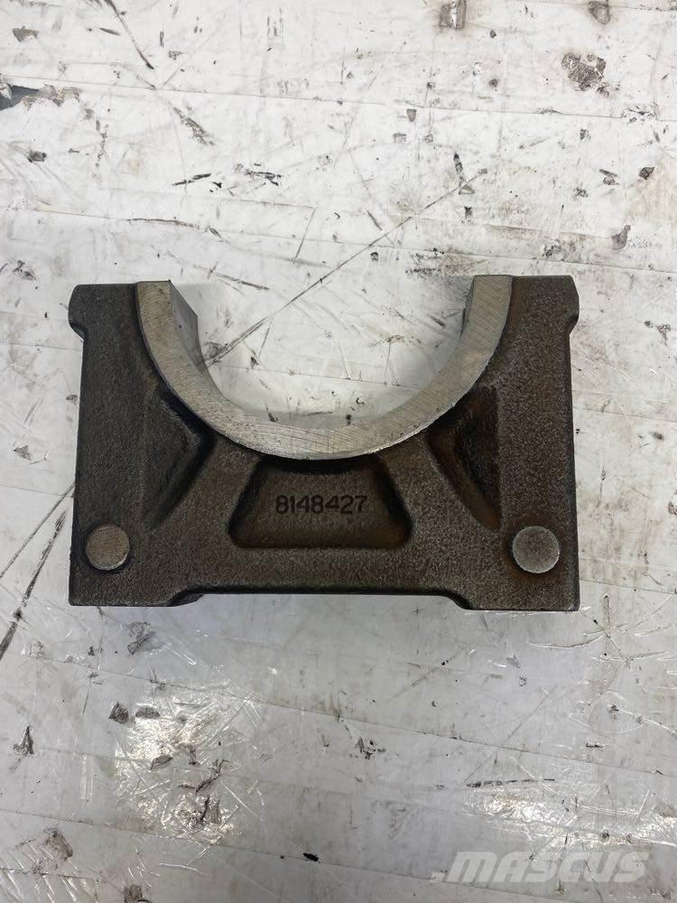 Mack MP8 Transport Sonstige