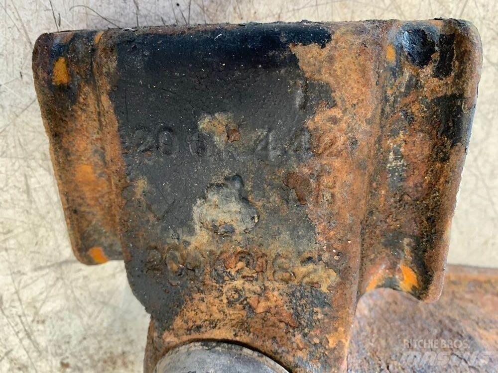 Mack RD680 Chassis
