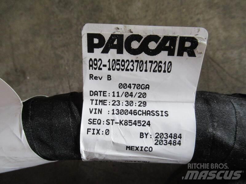 Paccar  Chassis