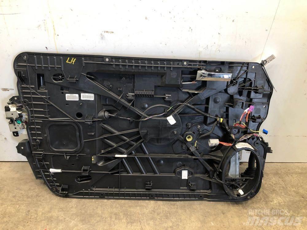 RAM 5500 Transport Sonstige