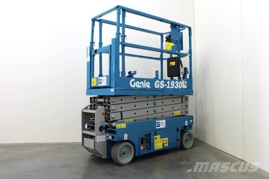 Genie GS 1930 Scheren-Arbeitsbühnen