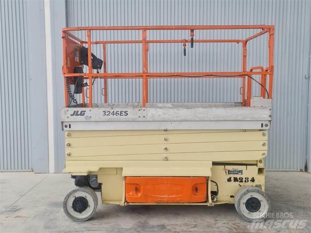 JLG 3246ES Scheren-Arbeitsbühnen