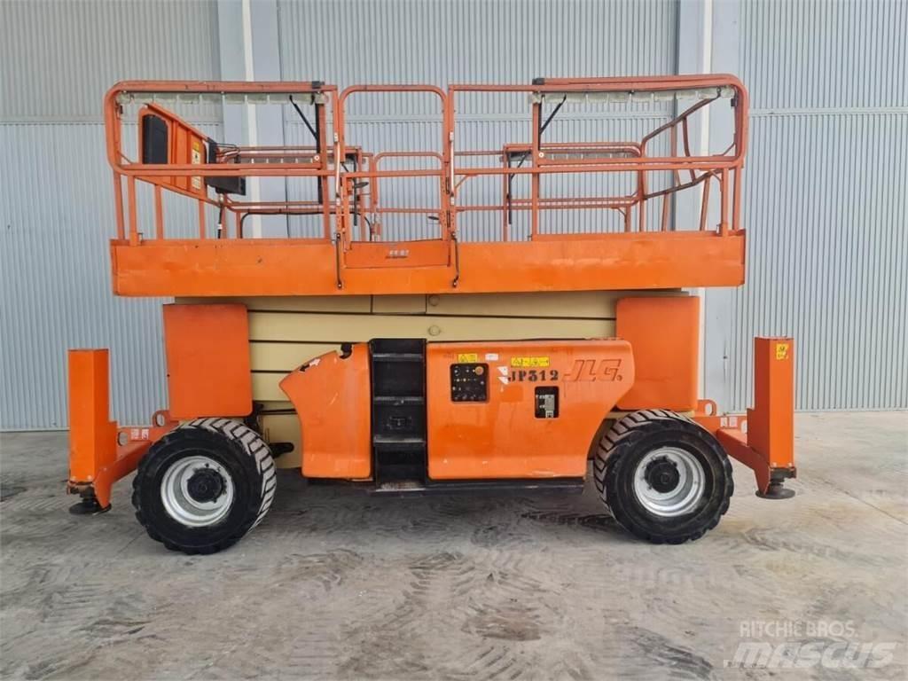 JLG 4394RT Scheren-Arbeitsbühnen