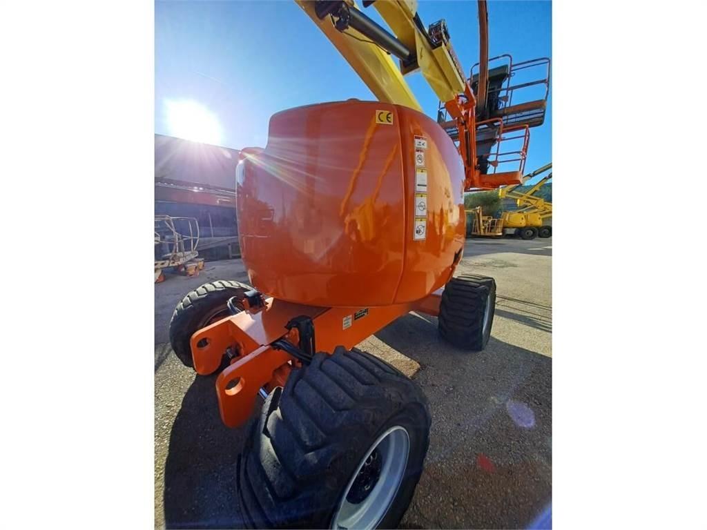 JLG 450AJ Gelenkteleskoparbeitsbühnen
