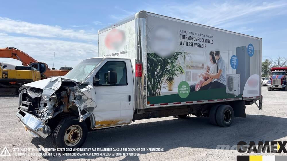 Ford E-450 Sattelzugmaschinen