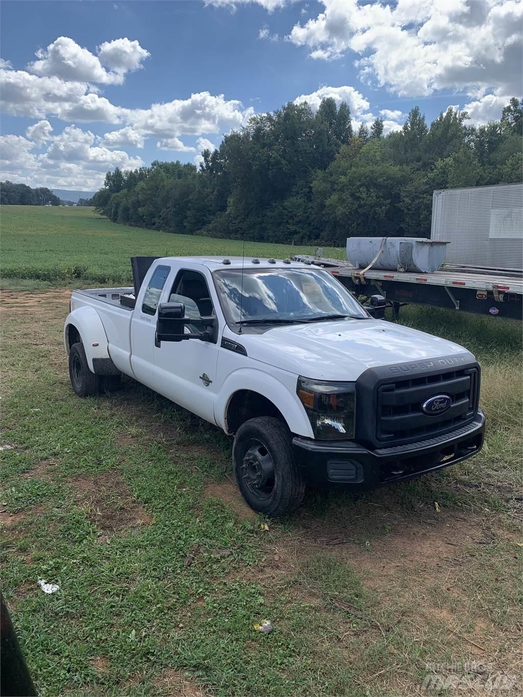Ford F350 Andere Fahrzeuge