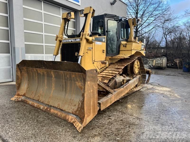 CAT D 6 T Bulldozer