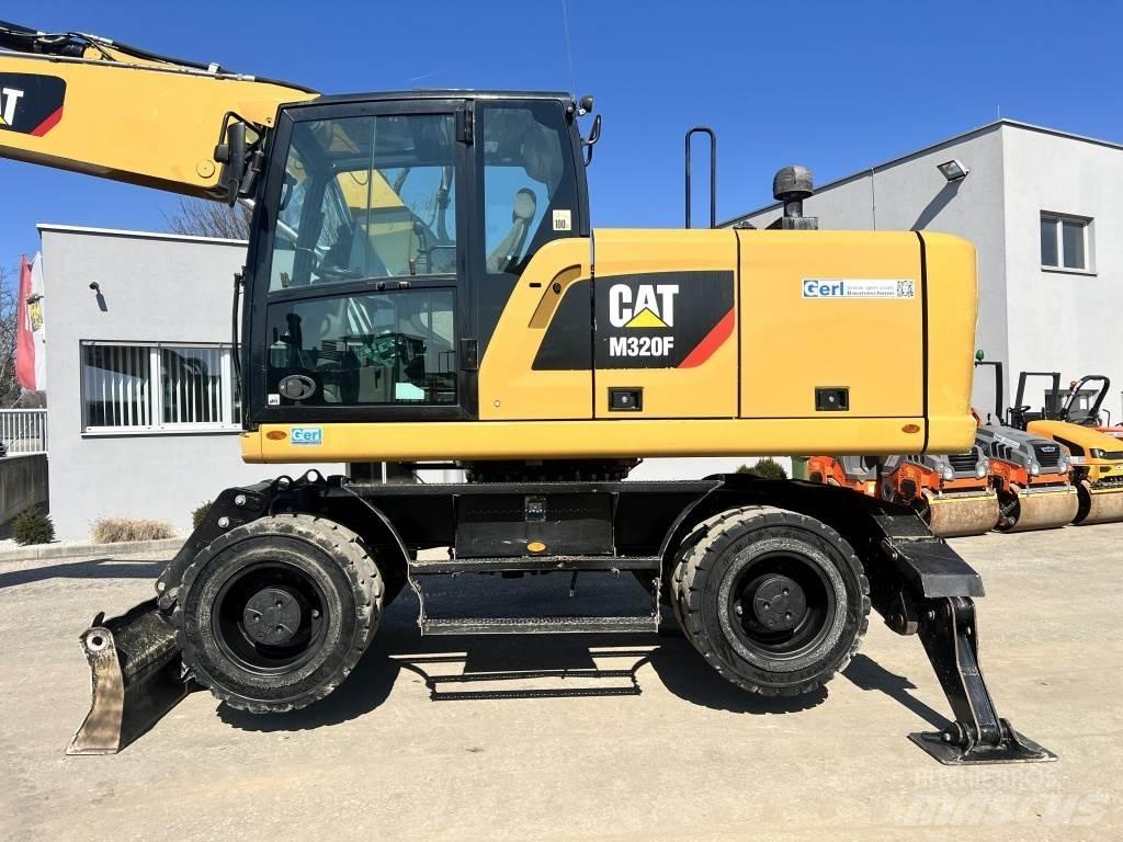 CAT M 320 F Mobilbagger