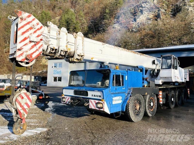Demag HC200 Andere Krane