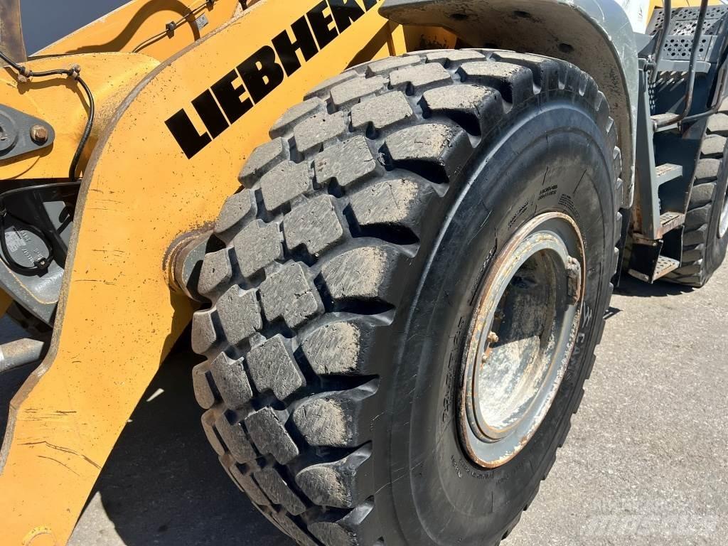 Liebherr L 556 Radlader