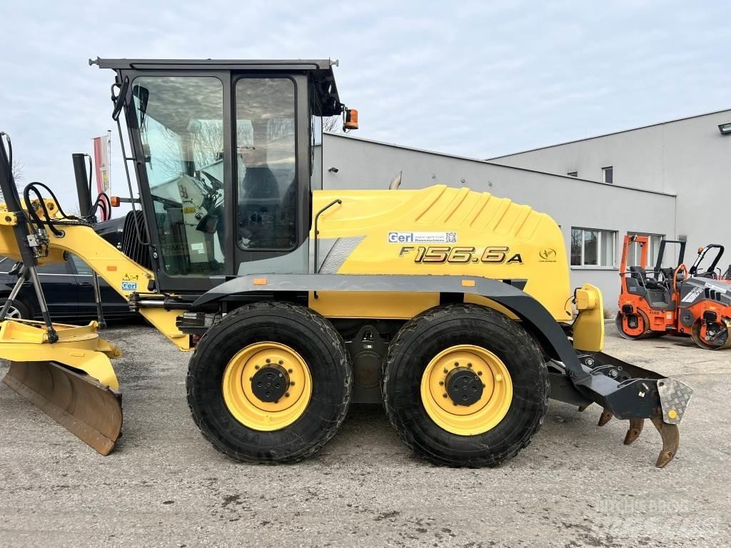 New Holland F 156.6 A Grader