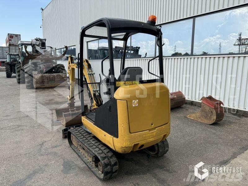 CAT 301.7D Minibagger < 7t