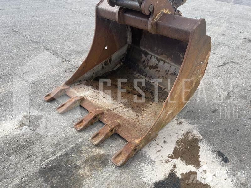 Doosan DX235LC Raupenbagger