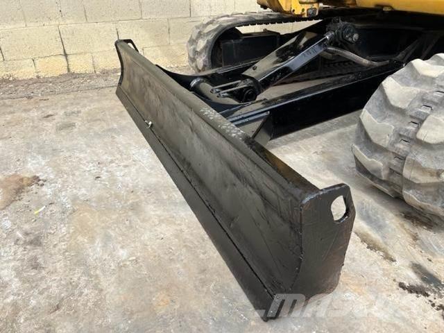 CAT 304E2 CR Minibagger < 7t