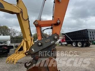 Doosan DX225LC Raupenbagger