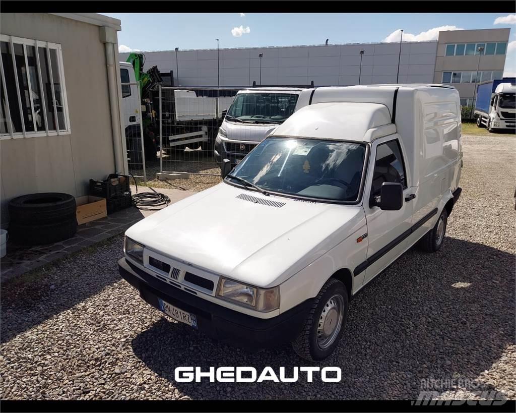 Fiat FIORINO Kastenwagen