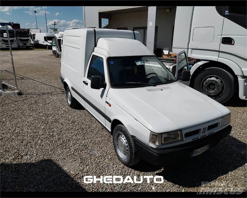 Fiat FIORINO Kastenwagen