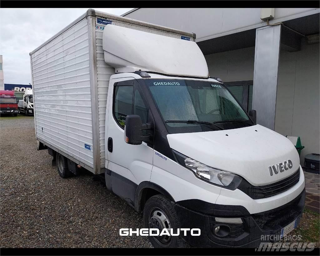 Iveco 35C18 Kastenwagen