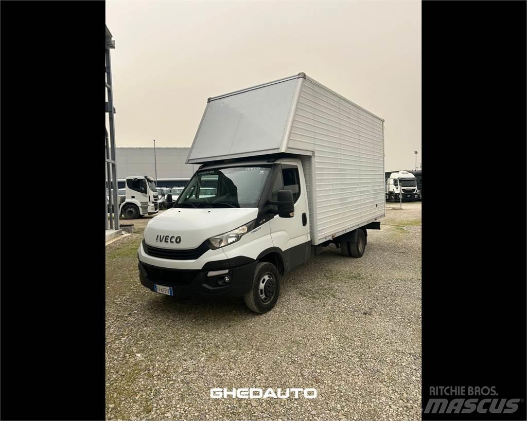 Iveco 35C18 Kastenwagen