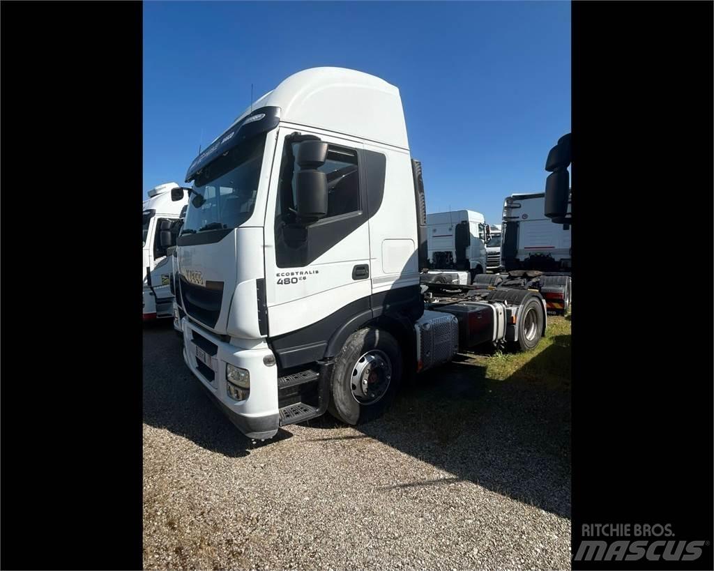 Iveco AS440S48 Kofferaufbau