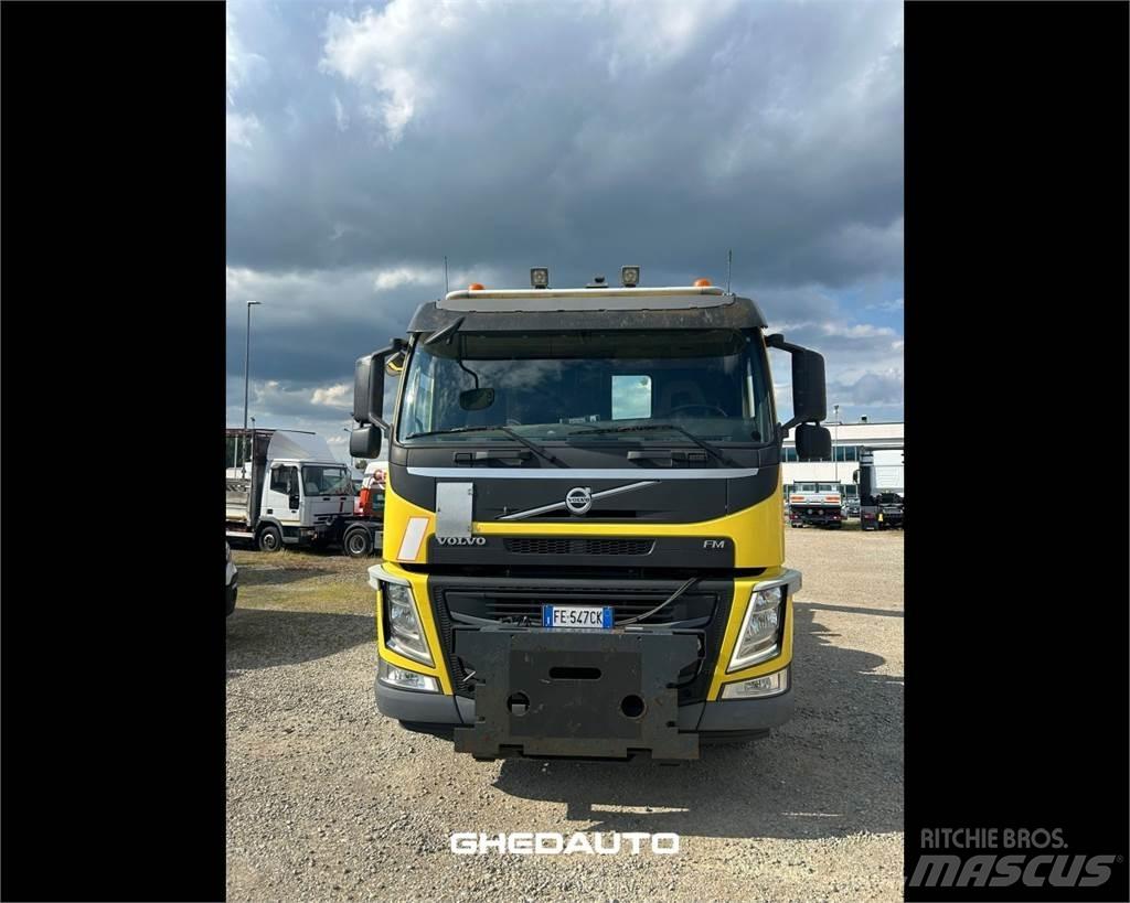 Volvo TRUCKS VOLVO Kofferaufbau