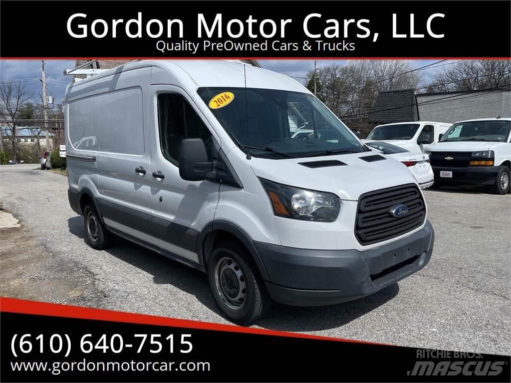 Ford Transit Lieferwagen