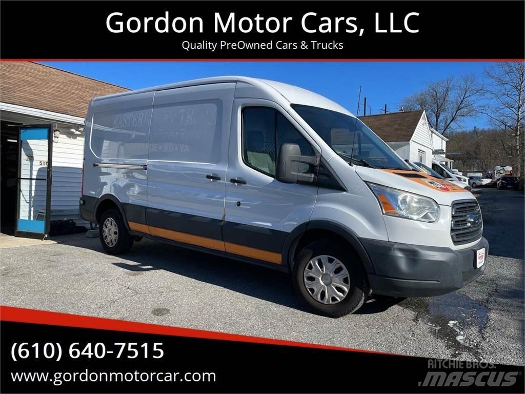 Ford Transit Lieferwagen