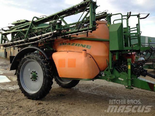 Amazone UX 4200 Anhängespritzen
