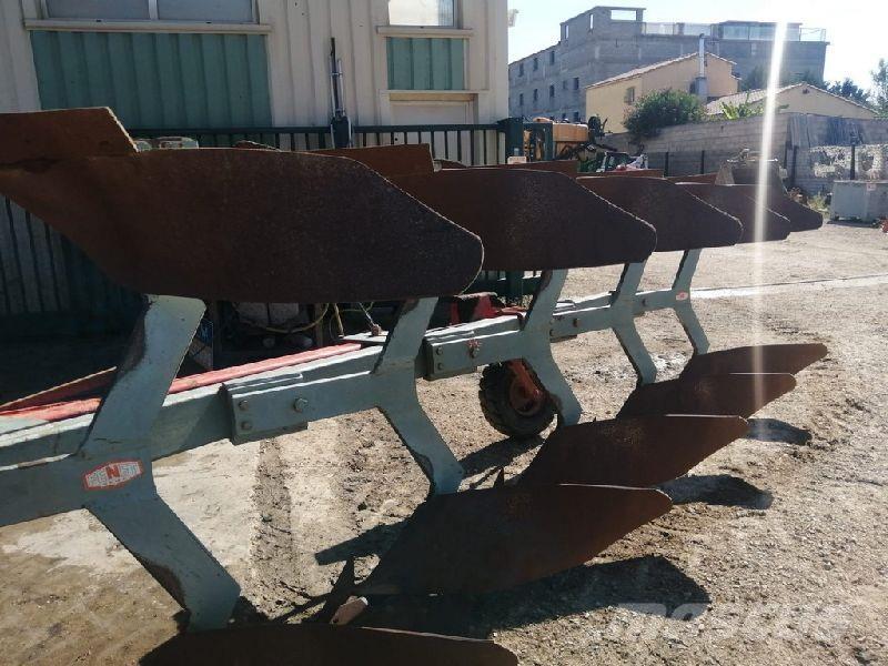 Fenet 5 CORPS Konventionelle Pflüge