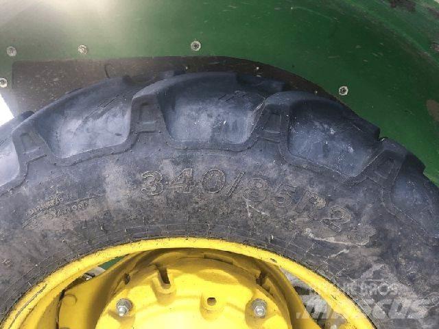 John Deere 5050E Traktoren