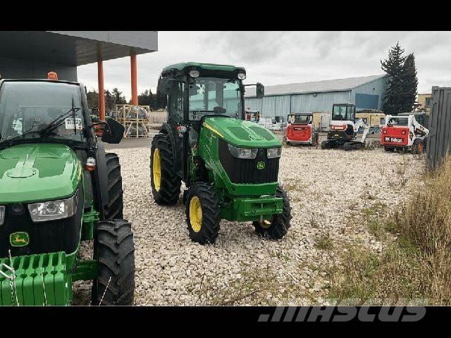 John Deere 5090GV Traktoren