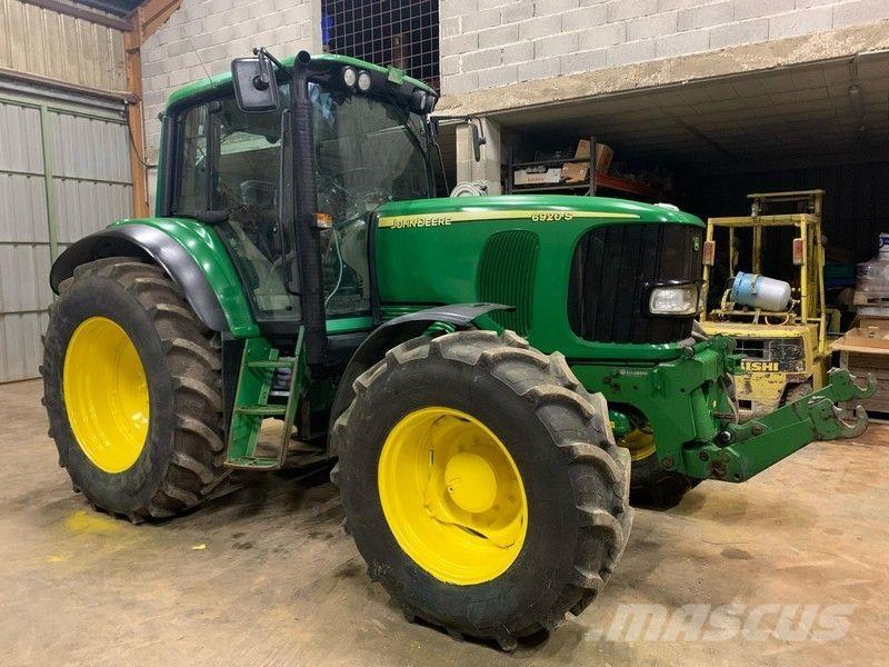 John Deere 6920 S Traktoren