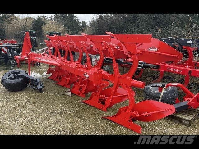 Kuhn VM153 Konventionelle Pflüge