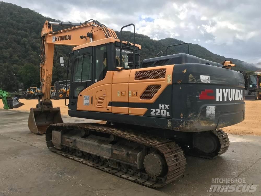 Hyundai HX220L Raupenbagger