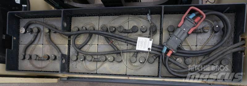 Hubtex S40E Seitenstapler