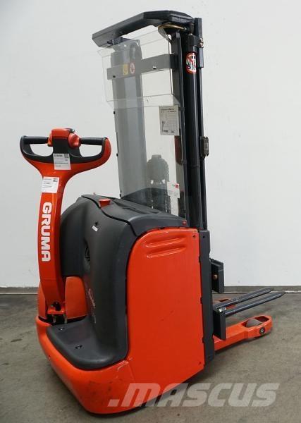 Linde L 10 379 Zelfrijdende stapelaars