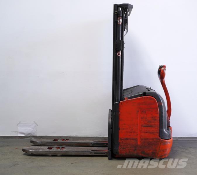 Linde L 14 372 Zelfrijdende stapelaars