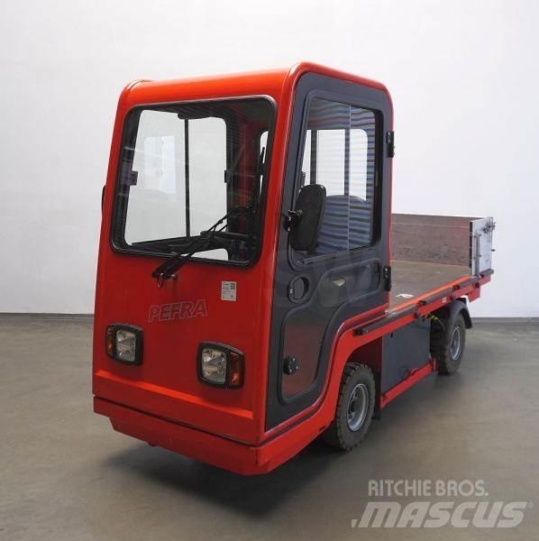 Pefra 610 Schlepper