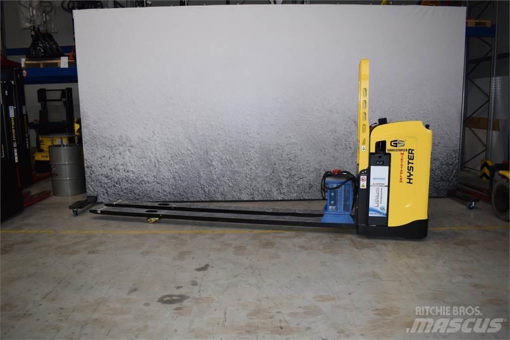 Hyster RP2.5N/LL Zelfrijdende stapelaars