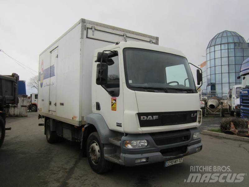 DAF LF 220 Tiertransporter