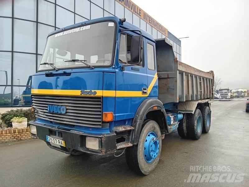 Iveco 260 36H Kipper