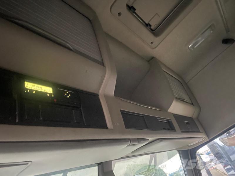 Volvo FMX 460 Sattelzugmaschinen