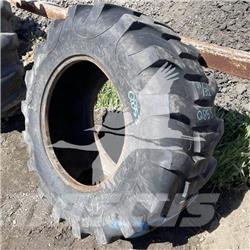 Titan 17.5L24 Reifen