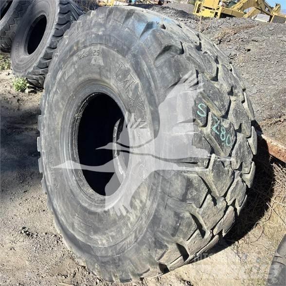 Titan 23.5R25 Reifen