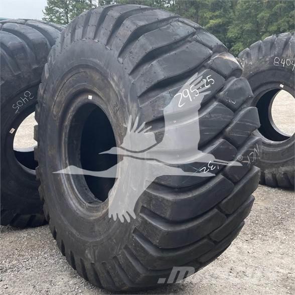 Titan 29.5x25 Reifen
