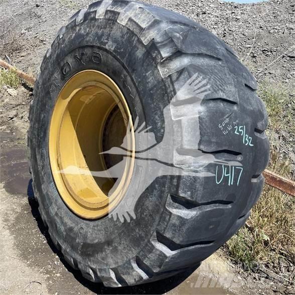 Toyo 35/65x33 Reifen