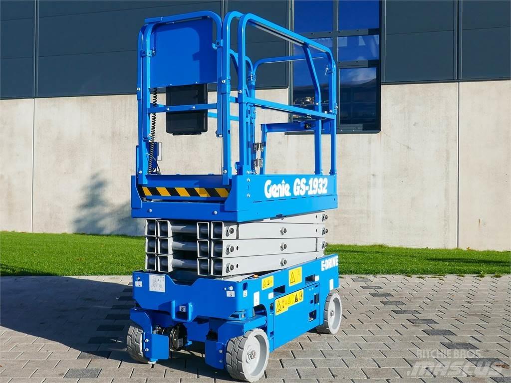 Genie GS 1932 Scheren-Arbeitsbühnen