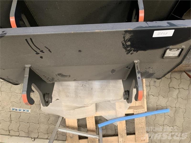 JST 130 cm Schaufeln