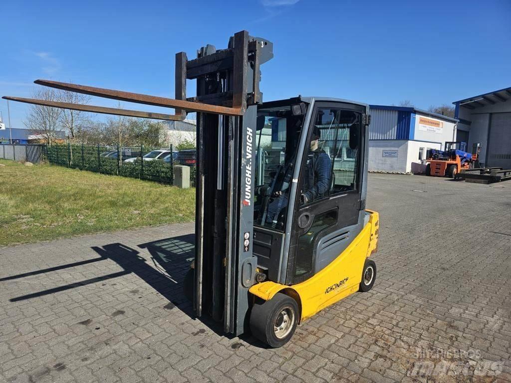 Jungheinrich EFG320 Elektrische heftrucks