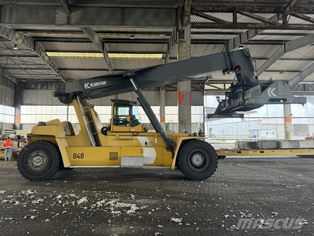 Kalmar DRF450-70S5X Reach-Stacker